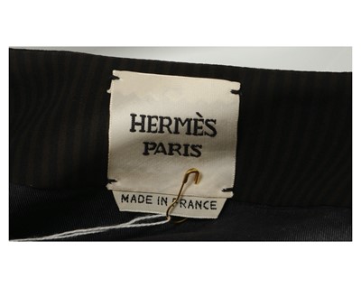 Lot 145 - Hermes Wool and Silk Waistcoat - size 42