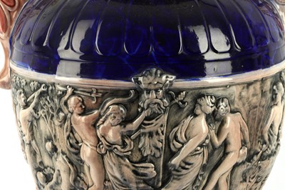 Lot 836 - A LARGE ITALIAN MAJOLICA TWIN HANDLED VASE