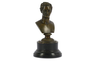 Lot 18 - AN EARLY VICTORIAN BRONZE BUST OF LORD BYRON...