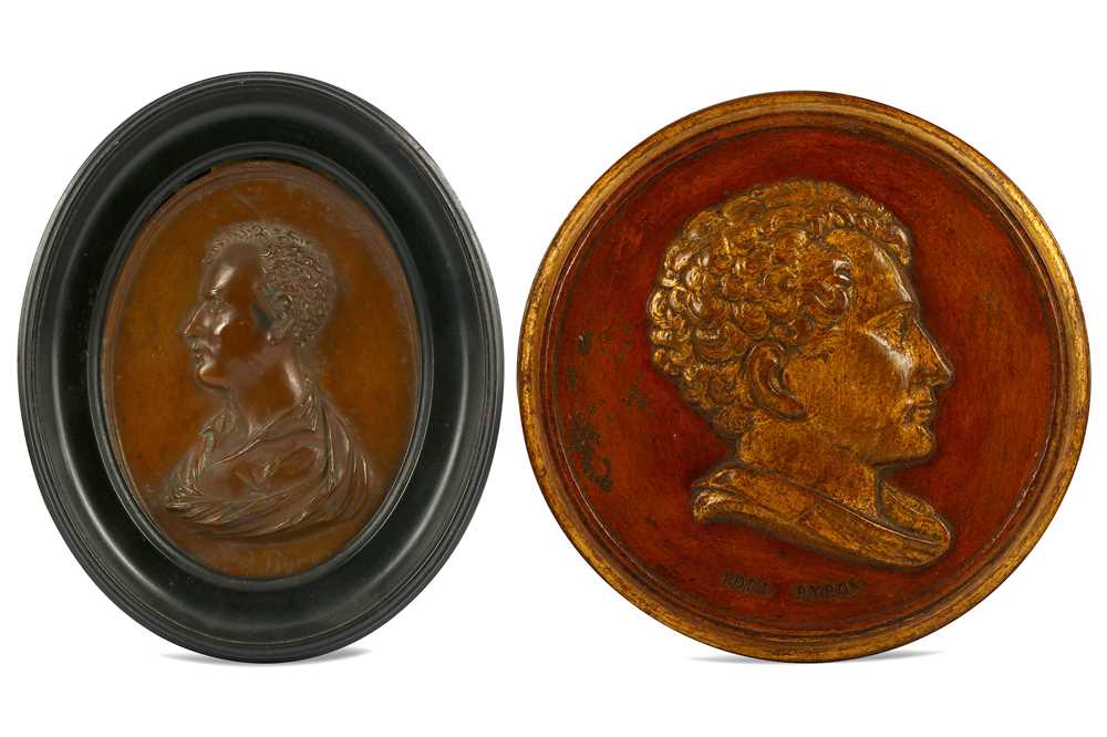 Lot 26 - A MINIATURE ROUNDEL OF LORD BYRON ON COPPER...