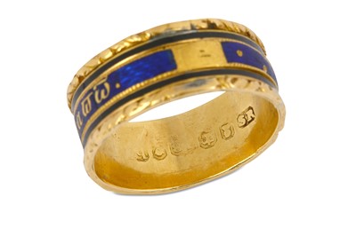 Lot 54 - A COMMEMORATIVE ENAMEL AND GOLD LOVE TOKEN...