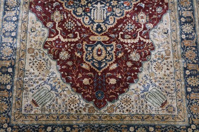 Lot 17 - AN EXTREMELY FINE SILK CHINESE RUG approx; 6ft....