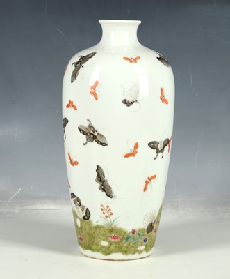 Lot 85 - Chinese vase, all over butterfly decoration...