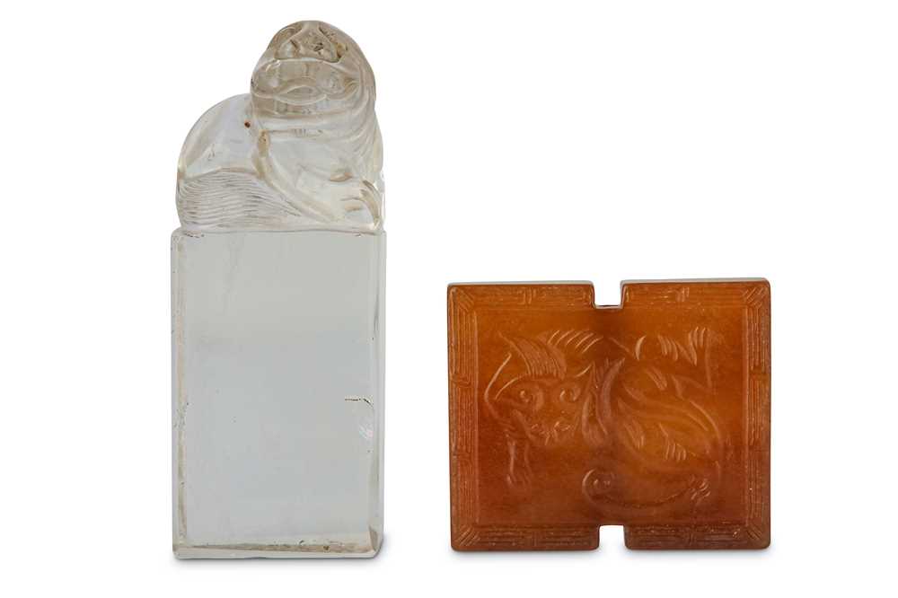 Lot 425 - A CHINESE YELLOW JADE PLAQUE AND A CRYSTAL SEAL.
