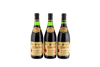 Lot 306 - 3 Bottles of Monte Real Bodegas Rio Janas Gran...