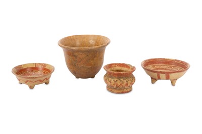 Lot 316 - A GROUP OF PRE-COLUMBIAN VESSELS Late Classic,...