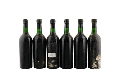 Lot 386 - 12 Bottles of Cockburn's 1963 Vintage Port 12...