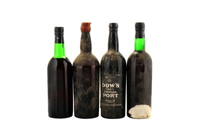 Lot 423 - 4 Assorted Bottles of Port 1 Bottle Sandeman's...