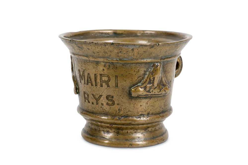 Lot 23 - AN EARLY BRONZE MORTAR, LATER ENGRAVED  'MAIRI...