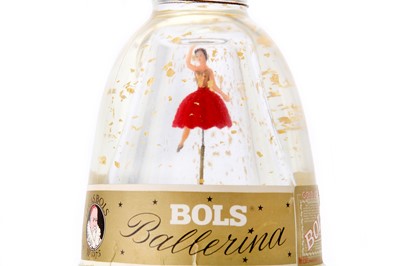 Lot 375 - 1 BOLS BALLERINA GOLD LIQUEUR A single bottle...