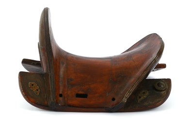 Lot 305 - A 19TH CENTURY HORSE SADDLE, OF A TYPE USED IN...