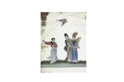 Lot 1011 - A CHINESE REVERSE GLASS PAINTING