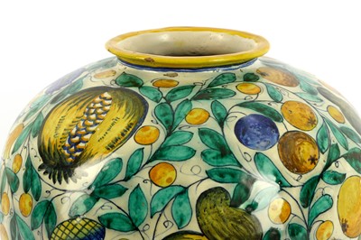 Lot 79 - An Italian Cantagalli Maiolica globular vase...