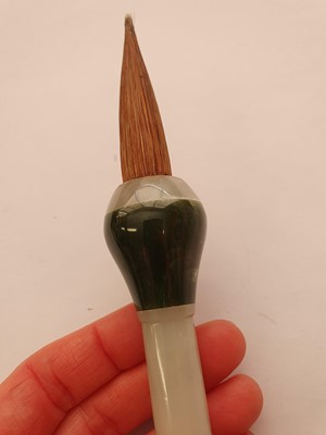 Lot 693 - A SMALL COLLECTION OF CHINESE BRUSHES.