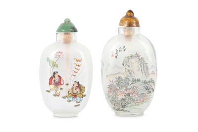 Lot 417 - TWO CHINESE GLASS INTERIOR-DECORATED SNUFF BOTTLES.