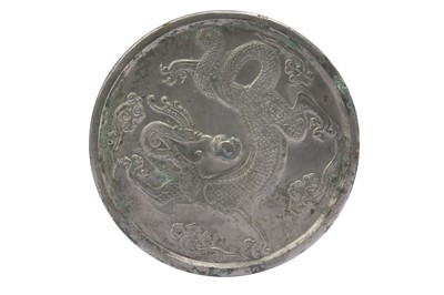 Lot 706 - A CHINESE BRONZE MIRROR.