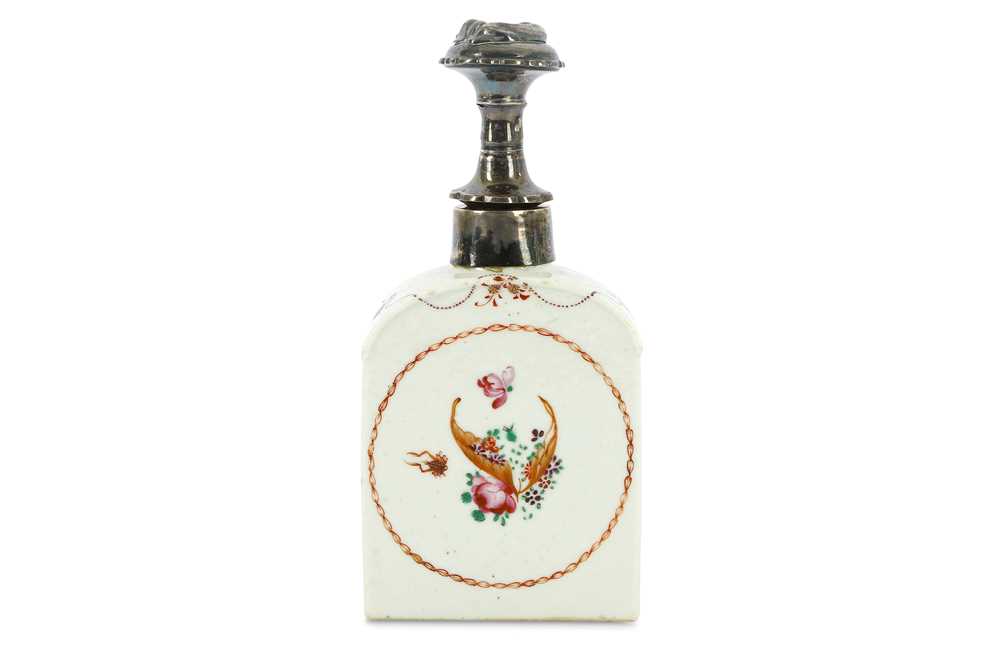 Lot 68 - An 18th Century Chinese Export famille rose...