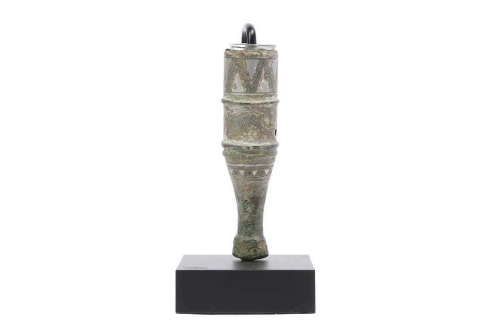 Lot 352 - A CHINESE BRONZE FERRULE.