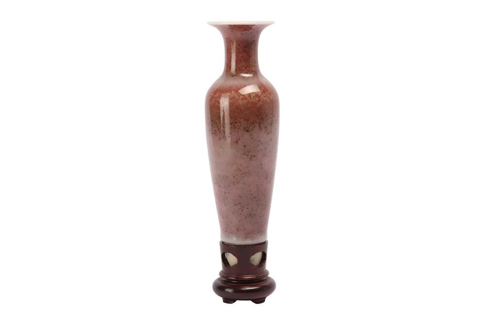 Lot 447 - A CHINESE PEACH BLOOM-GLAZED VASE.