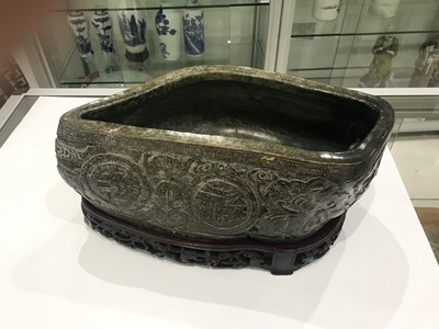 Lot 514 - A VERY LARGE CHINESE CARVED JADE WASHER.