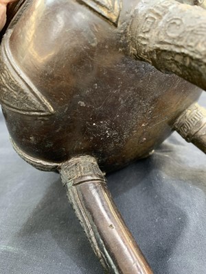 Lot 265 - A CHINESE BRONZE TRIPOD INCENSE BURNER, DING.