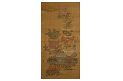 Lot 666 - A CHINESE ‘FLOWERS AND ANTIQUES’ PAINTING...