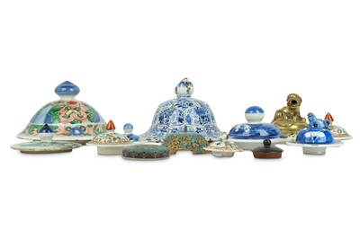 Lot 478 - A COLLECTION OF CHINESE PORCELAIN, BRONZE AND...