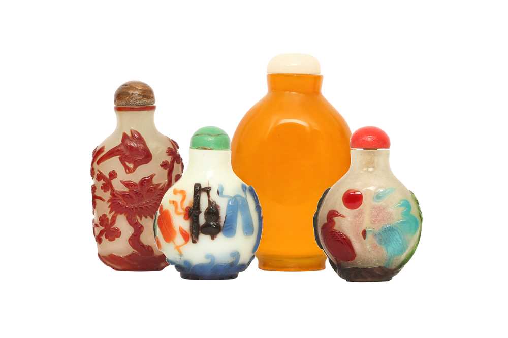 Lot 199 - FOUR CHINESE GLASS SNUFF BOTTLES.