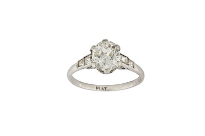 Lot 187 - A diamond single stone ring The cushion-shaped...