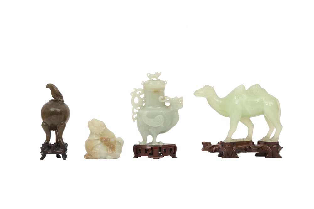 Lot 510 - FOUR CHINESE HARDSTONE CARVINGS.