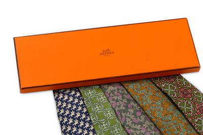 Lot 154 - Five Hermes Silk Ties