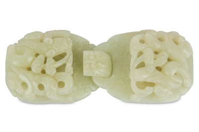 Lot 613 - A CHINESE WHITE JADE ‘CHILONG AND LINGZHI’ BELT HOOK.
