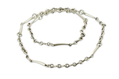 Lot 479 - Gucci Vintage Silver Necklace