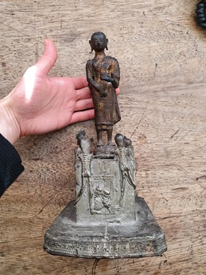 Lot 414 - A THAI BRONZE BUDDHIST SCULPTURE.
