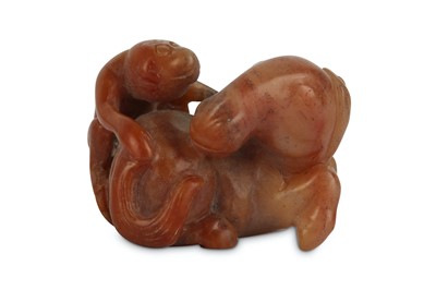 Lot 546 - A CHINESE HARDSTONE 'HORSE AND MONKEY' GROUP....