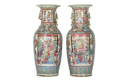 Lot 382 - A PAIR OF CHINESE FAMILLE ROSE CANTON VASES....