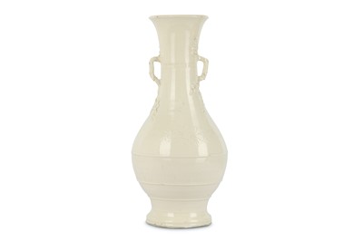 Lot 178 - A CHINESE BLANC-DE-CHINE ‘BLOSSOMS’ VASE. Qing...