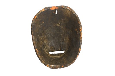 Lot 308 - A South-Pacific Mask  20th century Of oval...