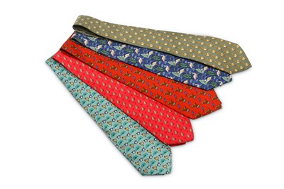 Lot 155 - Five Hermes Silk Ties