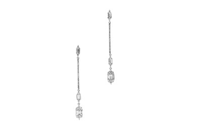 Lot 135 - A pair of diamond pendent earrings Of...