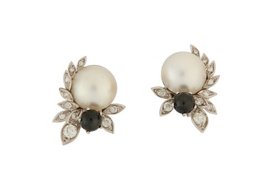 Lot 117 - A pair of gem-set earrings, by Kern Each mabé...