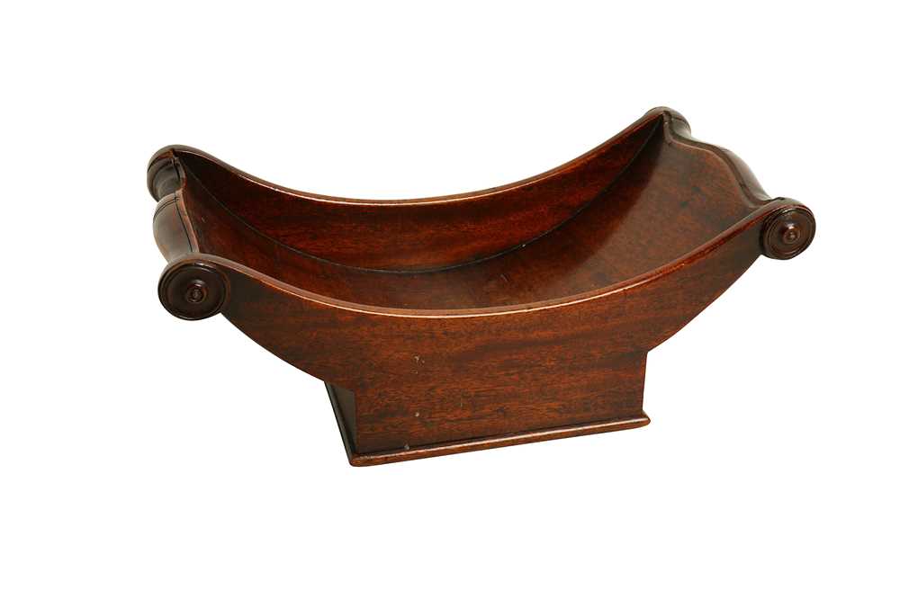 Lot 367 - A George III mahogany cheese coaster of...