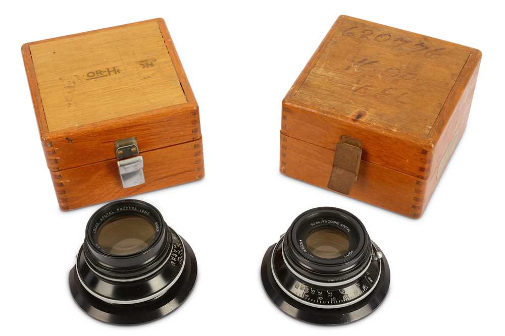 Lot 218 - A Selection of Taylor Hobson Process Lenses