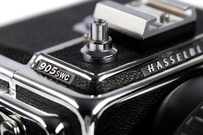 Lot 165 - A Hasselblad 905 SWC Medium Format Camera