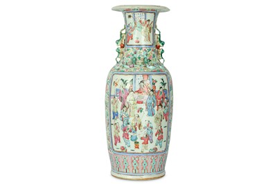 Lot 374 - A CHINESE FAMILLE ROSE CANTON VASE. Qing...