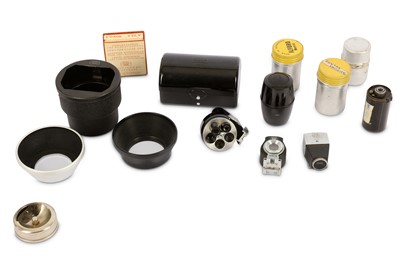 Lot 297 - A Collection of Zeiss Ikon Accessories