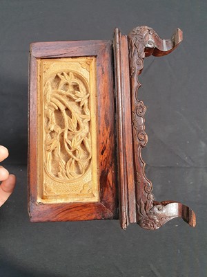 Lot 690 - A CHINESE BOXWOOD INSET HARDWOOD 'DRAGON AND PHOENIX' BOX AND COVER.