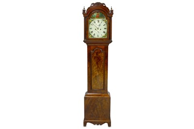 Lot 224 - An early 19th century mahogany longcase clock
