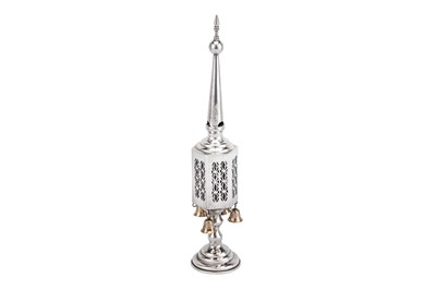 Lot 557 - Judaica - A George VI sterling silver spice tower, London 1938 by A Taite & Sons Ltd