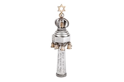 Lot 559 - Judaica - An Elizabeth II sterling silver and parcel-gilt torah finial (Rimonim), London 1964 by A Taite & Sons Ltd